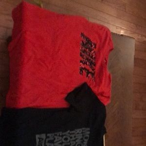 NIKE 2 Mens large NIKE T-shirts.